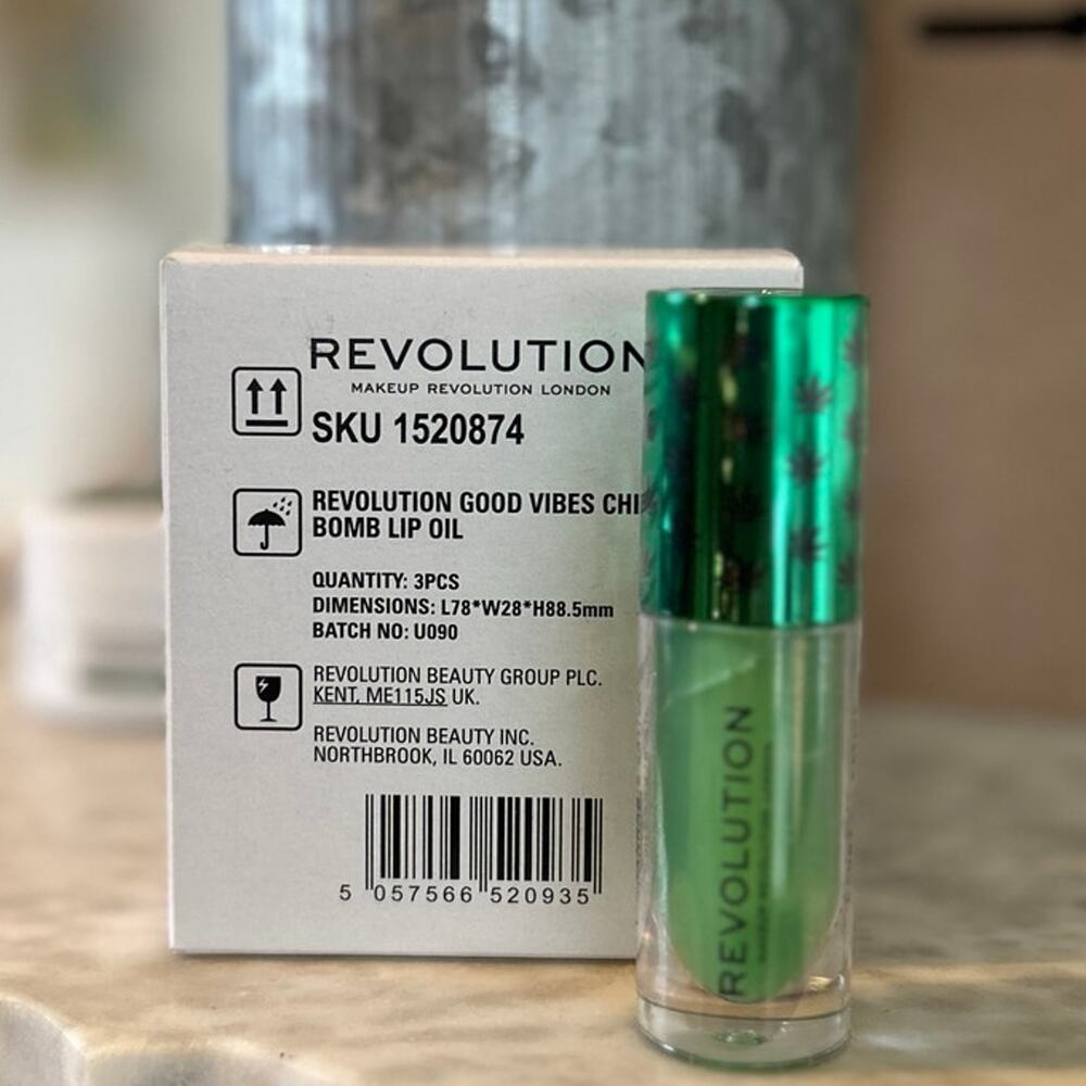 Revolution Lip Gloss Chilled Bomb Hemp Infused 3 Ct. 15 OZ Tubes New Sealed - Picture 4 of 6